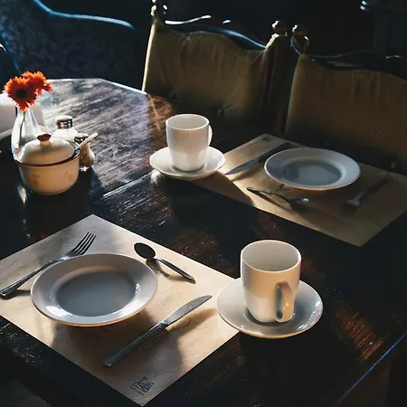 Hotelik 汽车旅馆 3*